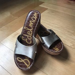 Sam Edelman gold wedges